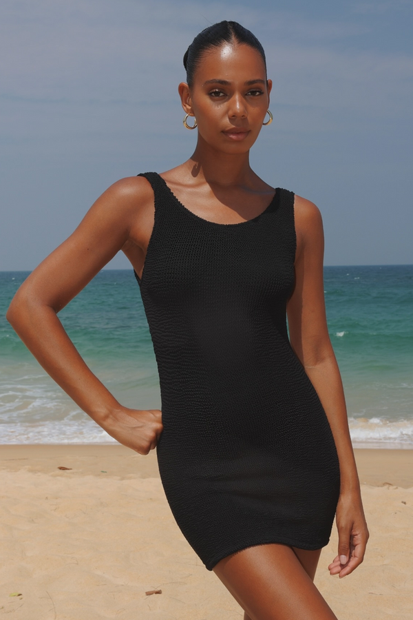 'Black' Scrunch Low-Back Mini Dress