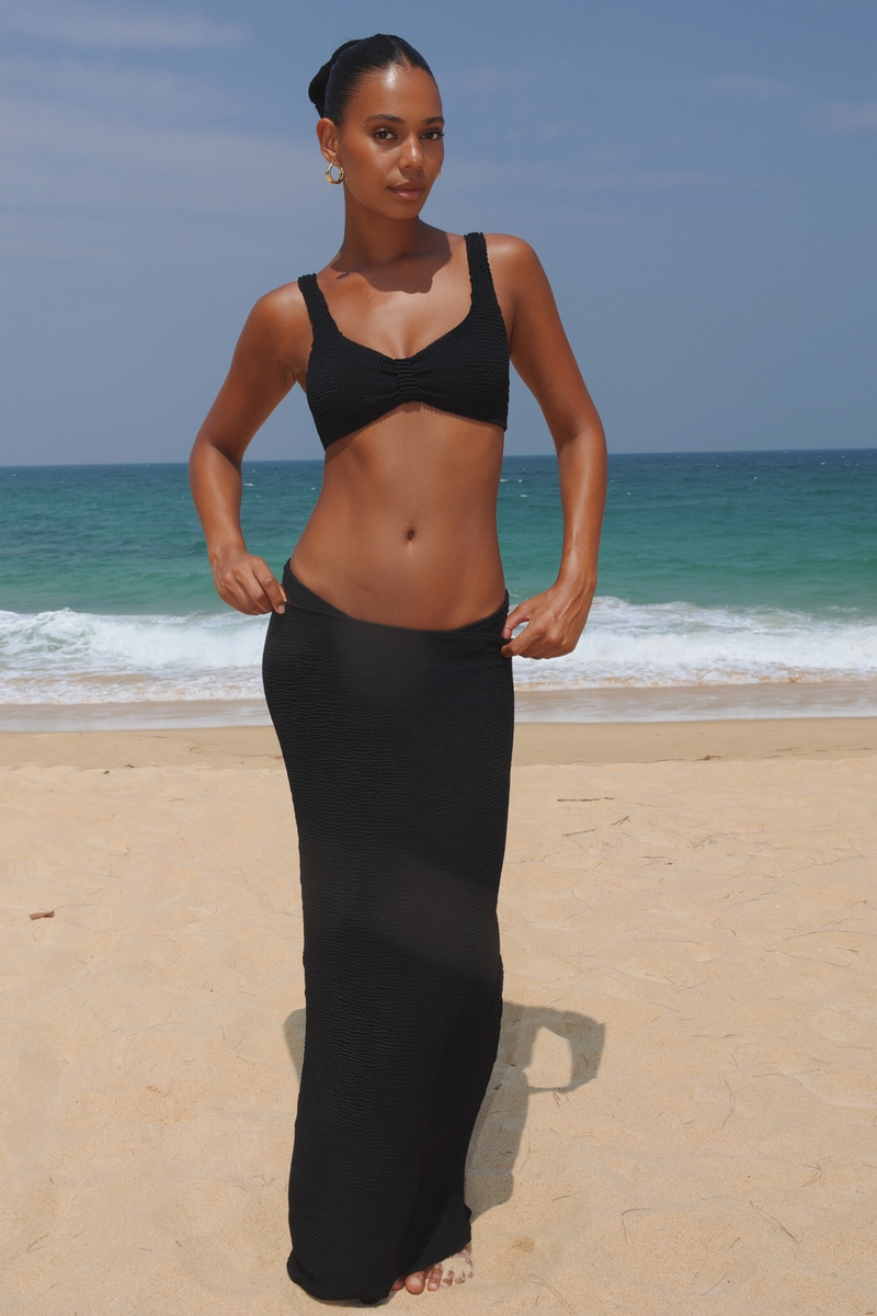 'Black' Scrunch Maxi Skirt