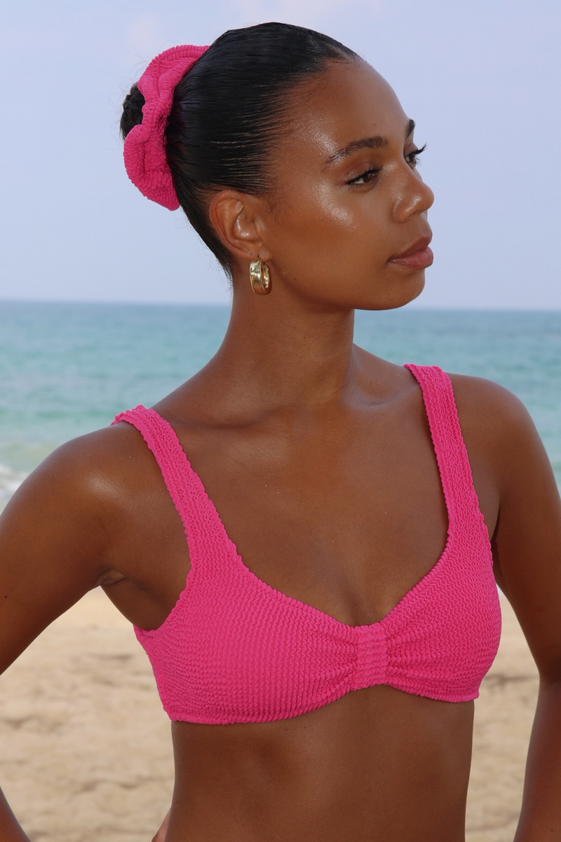 'Raspberry' Scrunch Scrunchie