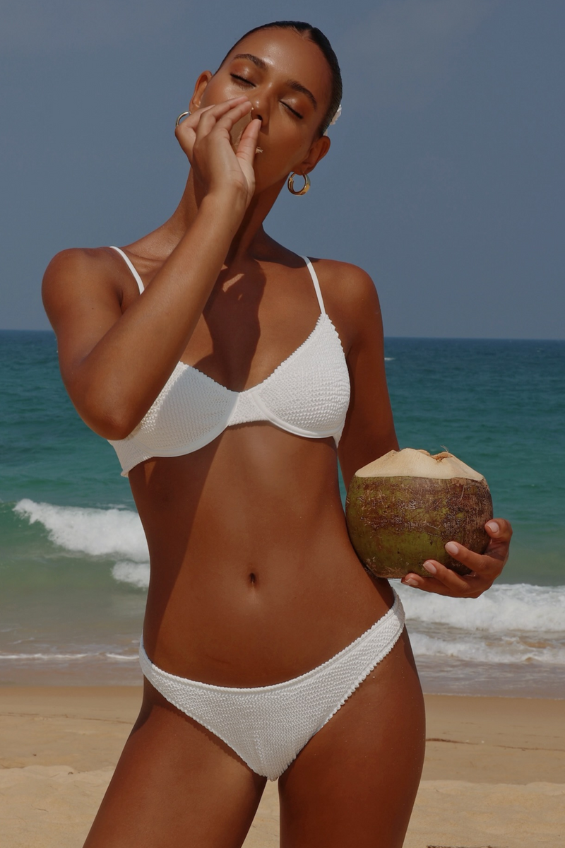 'White' Scrunch Thick Strap Fixed Bikini Bottoms